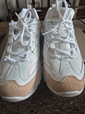 Ladies NEW Skechers Size 8 uk